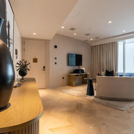 South Residence Five Palm - Luxurious Three Bedroom Dubai Exterior photo