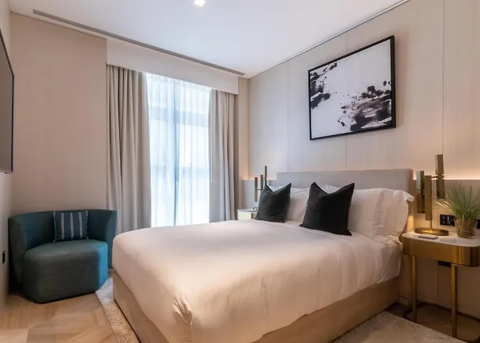 South Residence Five Palm - Luxurious Three Bedroom