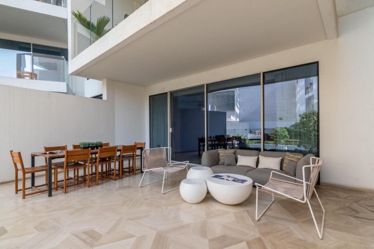 Apartment South Five Palm - Luxurious Three Bedroom