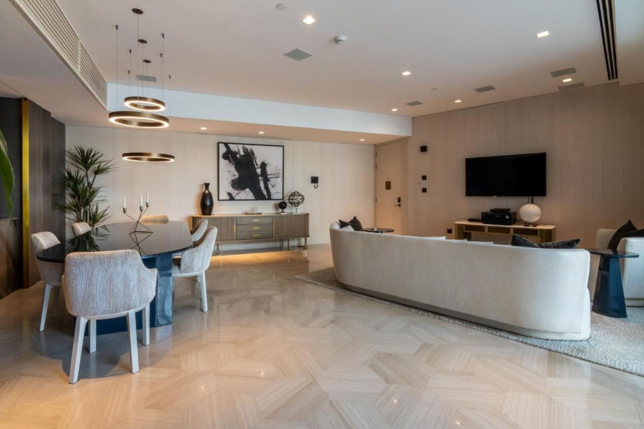 South Five Palm - Luxurious Three Bedroom