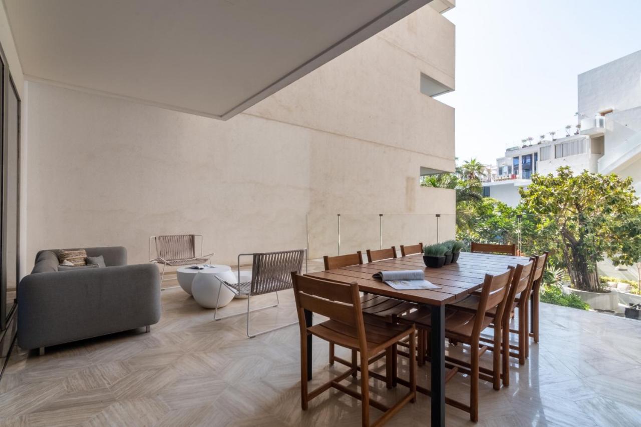 Apartment South Five Palm - Luxurious Three Bedroom Dubai