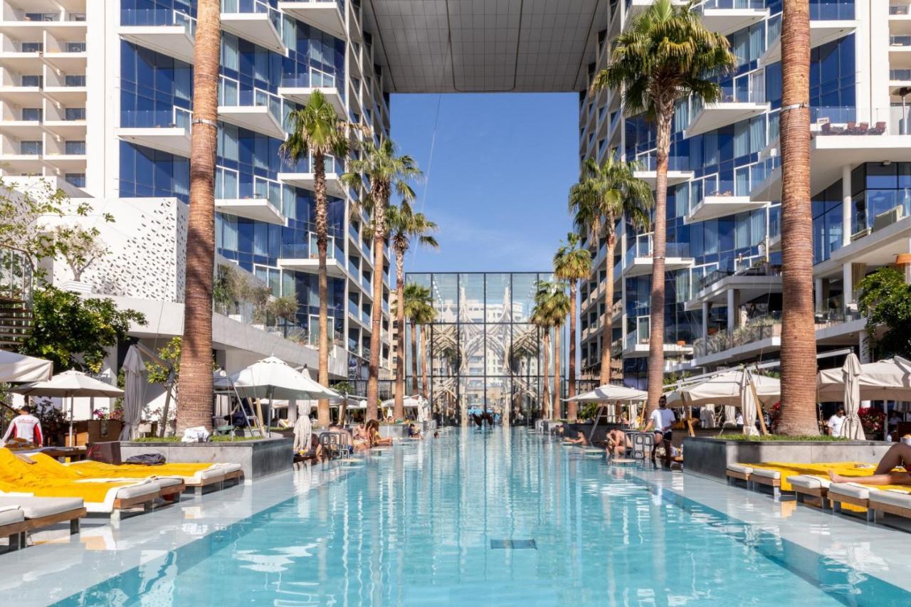 South Five Palm - Luxurious Three Bedroom Apartment *